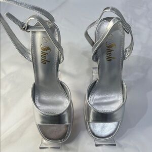 SHEIN Metallic Silver Strappy Sandals